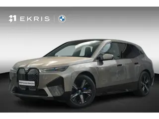 BMW iX M60 xDrive  High Executive | Trekhaak / Parking Assistant Professional / Harman Kardon / Pano