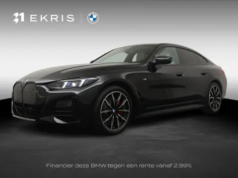BMW i4 eDrive40 84 kWh | SoH 100% | M-Sportpakket Pro | HiFi | Panoramadak | Adaptive Cruise | Stuur
