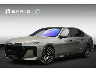 BMW i7 xDrive60 106 kWh Executive Drive Pro | M Sportpakket Pro | Iconic Glow | Connoisseur Pack | B