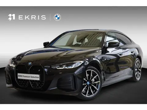 BMW i4 Gran Coupé eDrive40 | M Sportpakket | Voorstoelen Verwarmd