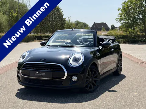 MINI Cabrio 1.5 Cooper Chili Business / NAVI / STOELVERW. / CRUISE / CLIMATE CONTR.