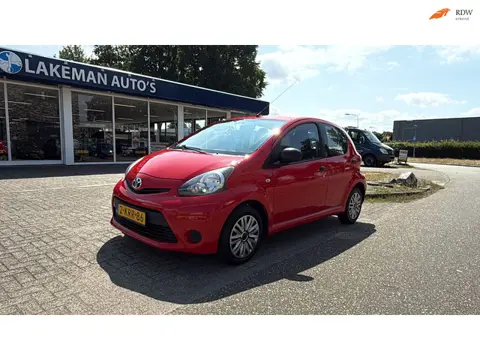 Toyota Aygo 1.0 VVT-i Comfort Redline Airco Huurkoop Inruil APK Garantie