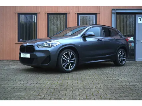 BMW X2 sDrive 20i | M-Sport | Trekhaak | Head-Up (bj 2020)