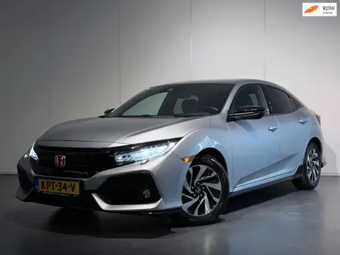 Honda Civic 1.5 i-VTEC Sport /Clima/ACC/PDC+Camera/LED/CarPlay/LaneAss/LMV