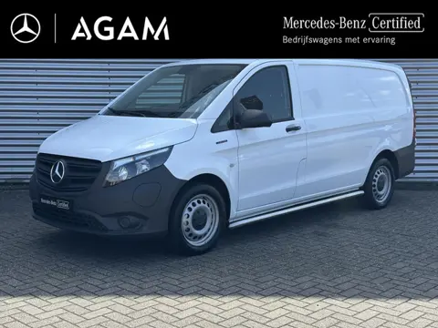 Mercedes-Benz eVito eVito 112 66kWh Airco Apple Carplay Navigatie | Snelladen | 261km WltP