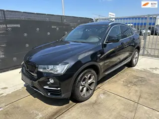 BMW X4 XDRIVE20d PANO/MEMORY/CAMERA/TREKHAAK/LED/VOL!