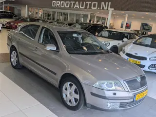 Škoda Octavia 2.0 FSI Business NAP, Airco, Cruise Control, Stuurbekrachtiging
