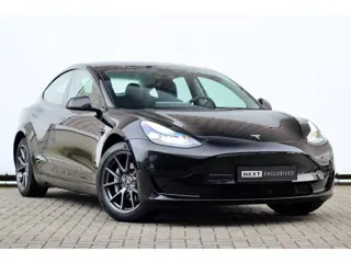 Tesla Model 3 Standard RWD Plus 60 kWh | BTW | Autopilot | ACC | Blindspot | Stuurwielverwarming