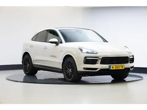 Porsche Cayenne Coupé 3.0 E-Hybrid | 21 Inch | Panoramadak |
