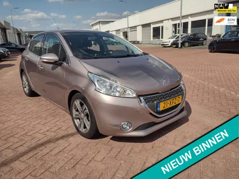 Peugeot 208 1.6 VTi Allure MOOIE AUTO BEL 0619590613 AIRCO 5 DRS APK 24-06-2027