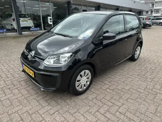 Volkswagen up! 1.0 BMT move up! (bj 2017, automaat)
