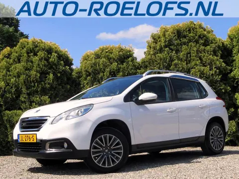Peugeot 2008 1.2 PureTech * Navi * Cruise * Trekhaak *