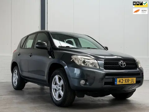 Toyota RAV4 2.0 VVTi Executive|Leder|Stoelverwarming