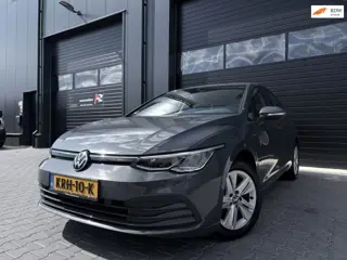 Volkswagen GOLF 1.0 TSI Life|110PK|Carplay|ACC|Sfeer|1e eig|Stoel+stuur verw|Led|PDC|LMV|