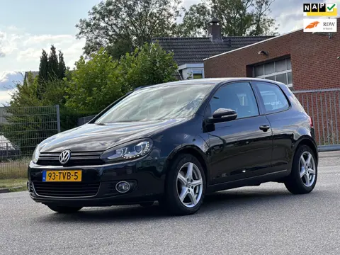 Volkswagen Golf 1.2 TSI Highline BlueMotion Automaat*Dealer onderhouden*KEtting vervangen*Navigatie*