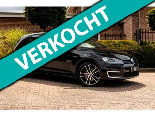 Volkswagen Golf 1.4 TSI GTE 204 PK ACC Clima Trekhaak Stoelverwarming 18''