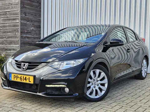Honda Civic 1.6D Sport /Dealer Onderhouden/Stoelverwarming!