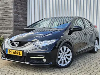Honda Civic 1.6D Sport /Dealer Onderhouden/Stoelverwarming!