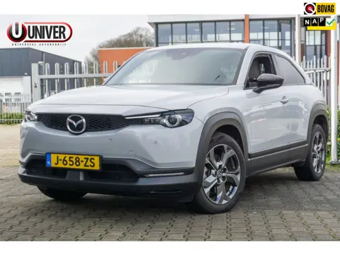 Mazda MX-30 E-SkyActiv 145 First Edition 36 kWh CARPLAY/CAMERA/STOELVERW.