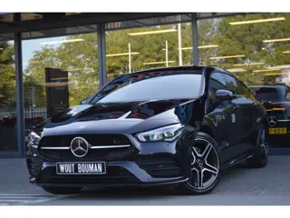 Mercedes-Benz CLA-Klasse Shooting Brake 250 e AMG Led Panorama Widescreen Sfeer Camera Augmented Pdc