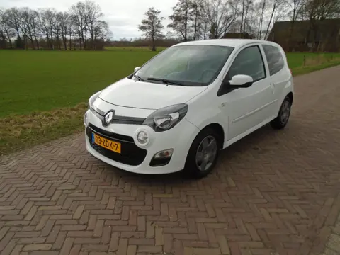 Renault Twingo 1.2 16V Collection AFN TRHAAK (bj 2012)
