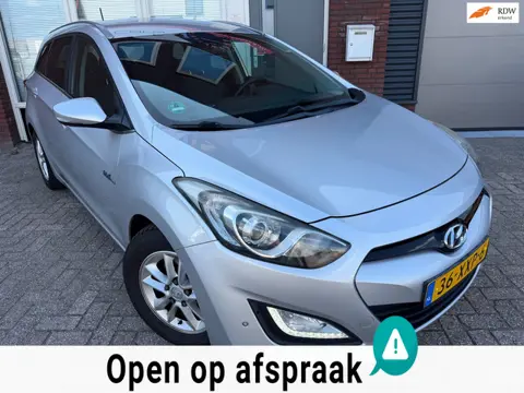 Hyundai I30 Wagon 1.6 GDI Business Edition / Navi / PDC / Clima / NAP