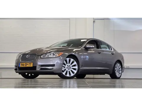 Jaguar XF 3.0 V6 Premium Luxury 3e Eigenaar Xenon Winterpakket Mooi!