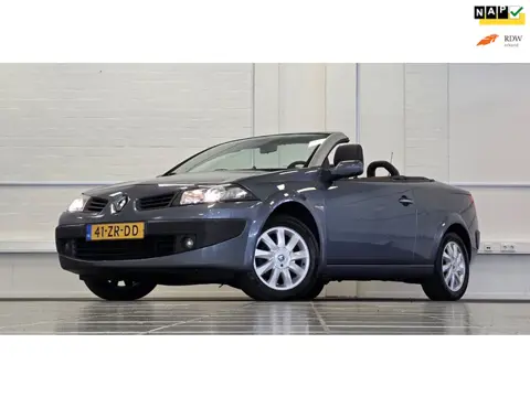 Renault Mégane Coupé-Cabriolet 1.6i 16V Tech Line Lerenbekleding Nieuwe APK