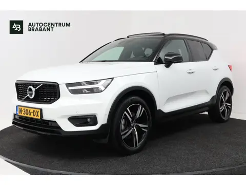 Volvo XC40 2.0 B4 Inscription (PANORAMADAK, TREKHAAK, STOEL/STUUR VERWARMING, CAMERA, PARKEERSENSORE