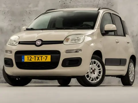 Fiat Panda 0.9 TwinAir Lounge (CLIMATE, ELEK RAMEN, SPORTSTOELEN, GETINT GLAS, NIEUWE APK, NIEUWSTAA