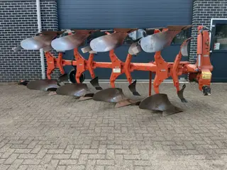 Kuhn Master 120 4 schaar ploeg