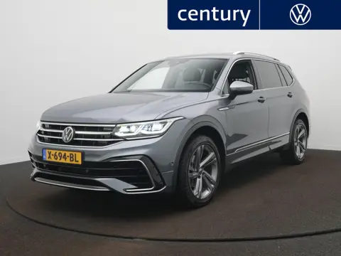 Volkswagen Tiguan Allspace 1.5 TSI R-Line 7p. Automaat - Camera - 7 pers. - IQ light - Navigatie - A