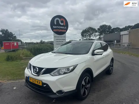Nissan Qashqai | 2015 | 1.2 Connect Edition | Export en Handel | APK