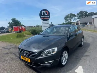 Volvo V60 | 2013 | 2.4 D6 AWD Plug-In Hybrid Summum |Automaat | Dealer Onderhouden