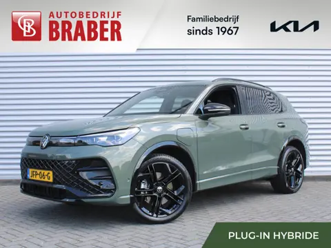 Volkswagen Tiguan 1.5 eHybrid R-Line Edition | Elek. trekhaak | Schuifdak | Stuur-/stoelverwarming +