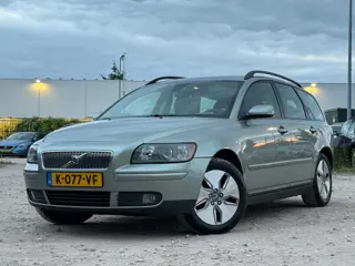 Volvo V50 2.4/ AUTOMAAT/ VELGEN