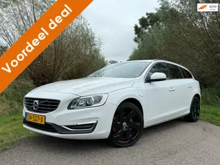 Volvo V60 2.4 D5 Twin Engine Special Edition Automaat / Leder / 18" Velgen / Navi / Clima / Stoelver