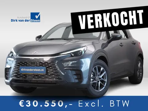 Lexus LBX Business Line 2WD | Dodehoekdetectie | Botsherkenning | Draadloze Telefoonlader | Stoelver