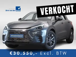 Lexus LBX Business Line 2WD | Dodehoekdetectie | Botsherkenning | Draadloze Telefoonlader | Stoelver