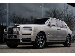 Rolls-Royce Cullinan 6.75 V12 / Bespoke Audio / Starlight / Twin-Coachline