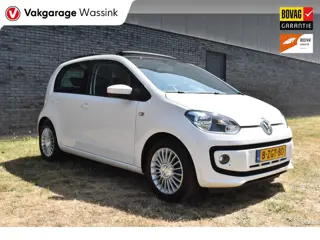 Volkswagen up! 1.0 high up! BlueMotion Panodak Navigatie Pdc Lage km-stand