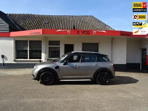 Mini Mini Countryman 1.5 Cooper Dutch Made Edition