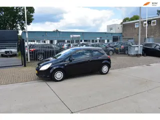 Opel Corsa 1.2-16V Essentia