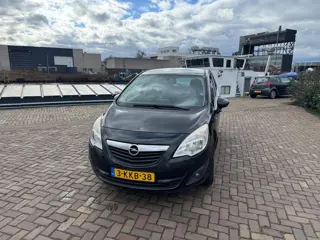 Opel Meriva 1.4 Turbo Design Edition LPG