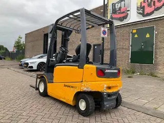 Jungheinrich EFG430 3000KG 4.70METER HEFTRUCK (bj 2006)
