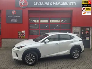 Lexus NX 300h AWD Luxury Line Automaat/ Lederen bekleding/ Navigatie/ Stoelverwarming/ Rijklaarprijs