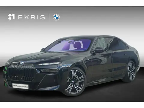 BMW i7 xDrive60 M Sport Individual Interieur / Skylounge / Active Steering / Connoisseur Pack