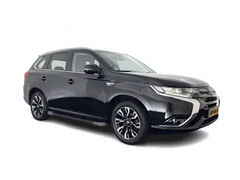 Mitsubishi Outlander 2.0 PHEV Executive Edition AWD (Plug-In) Aut. *LEATHER-MICROFIBRE | NAVI-FULLMA