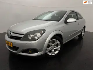 Opel Astra GTC 1.6 Business
