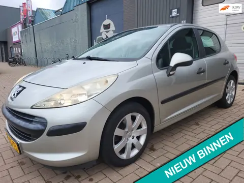 Peugeot 207 1.4 VTi XR